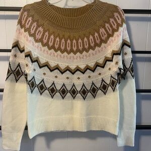 "SUPER CUTE", NWOT Women's PS Crown & Ivy Cropped Sweater, F20
